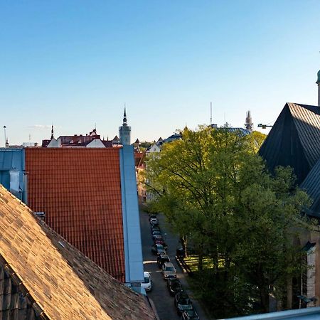 Old Town - Unique Tower Apartment タリン エクステリア 写真
