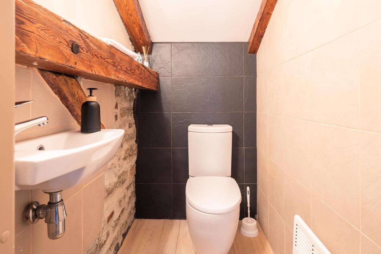 Old Town - Unique Tower Apartment タリン エクステリア 写真