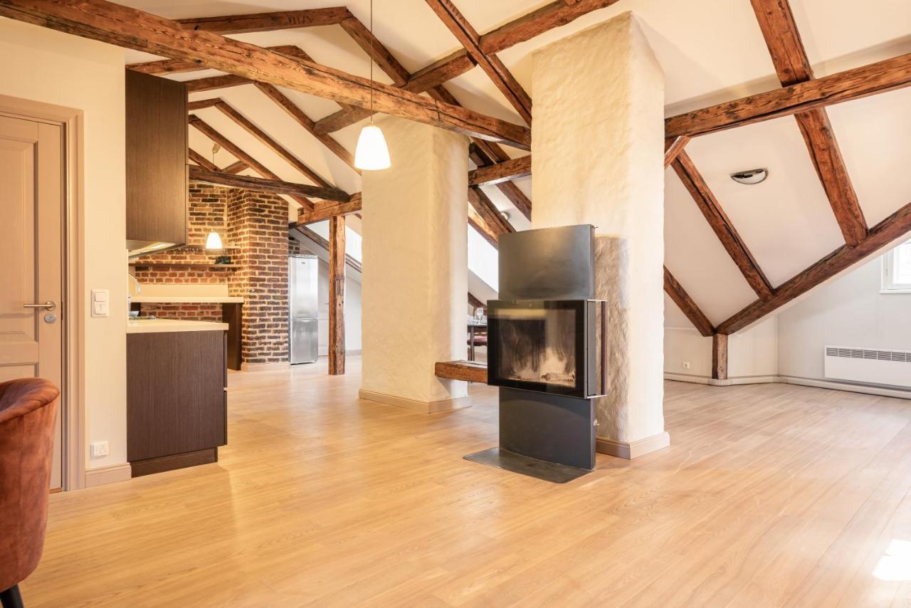 Old Town - Unique Tower Apartment タリン エクステリア 写真